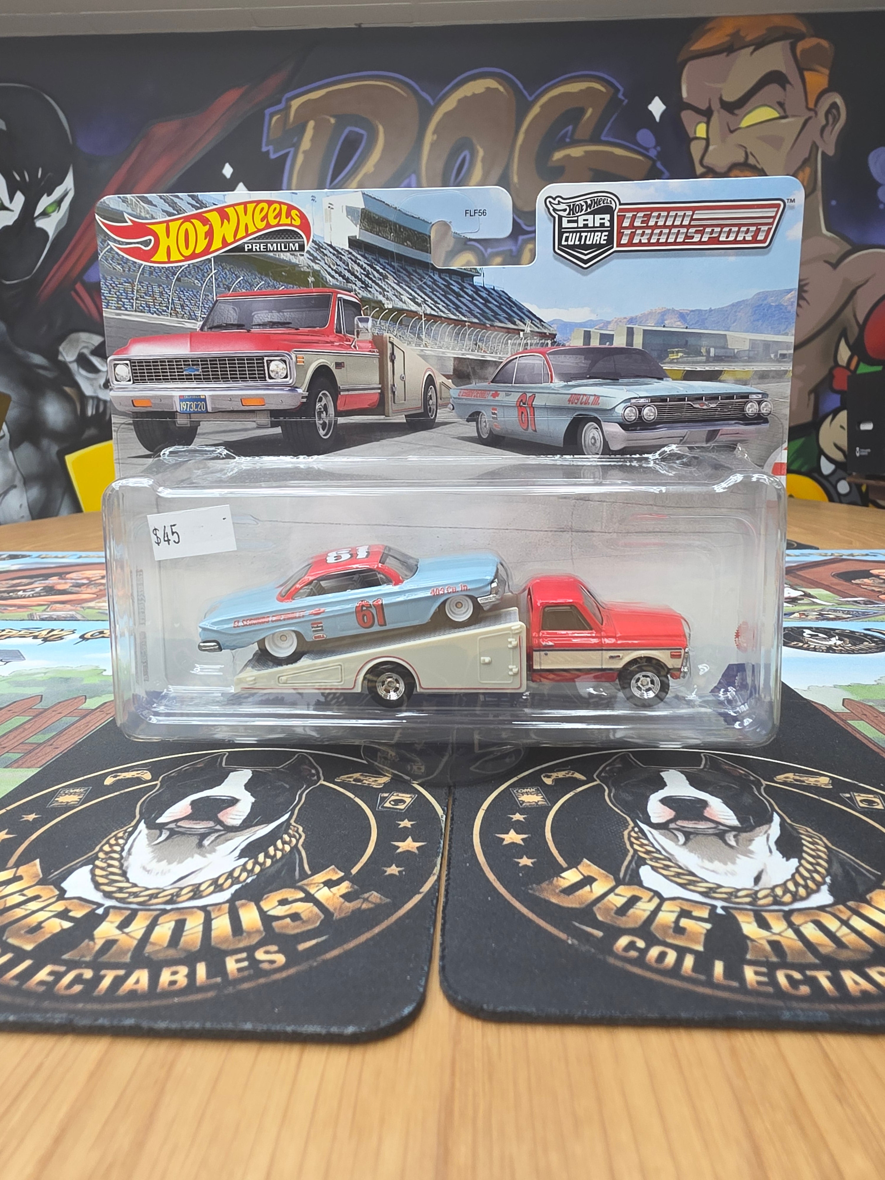 Hot Wheels Premium Car Culture Team Transport '61 Chevy Impala & '73 Chevy C20 Ramp Truck - Metal/Metal Real Riders (FLF56)