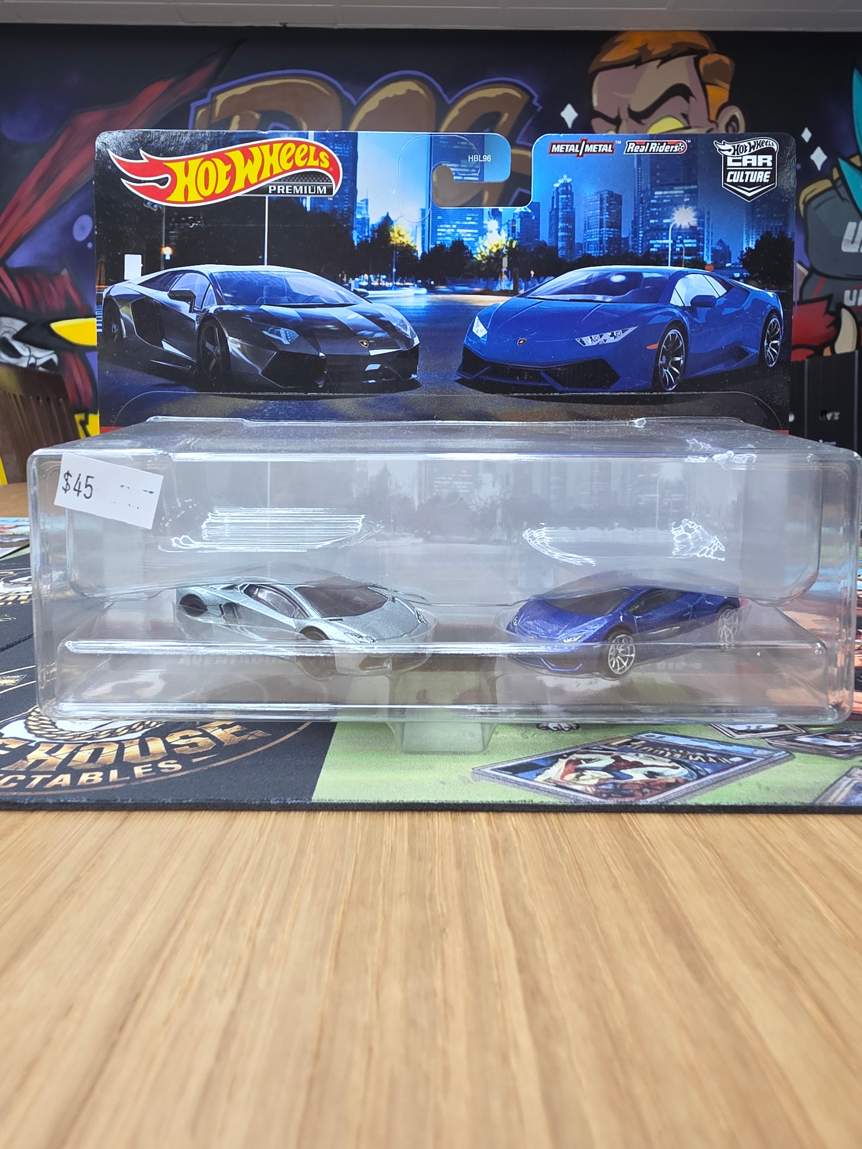 Hot Wheels Premium Car Culture Lamborghini Aventador & Huracán 2-Pack - Metal/Metal Real Riders (HBL96)