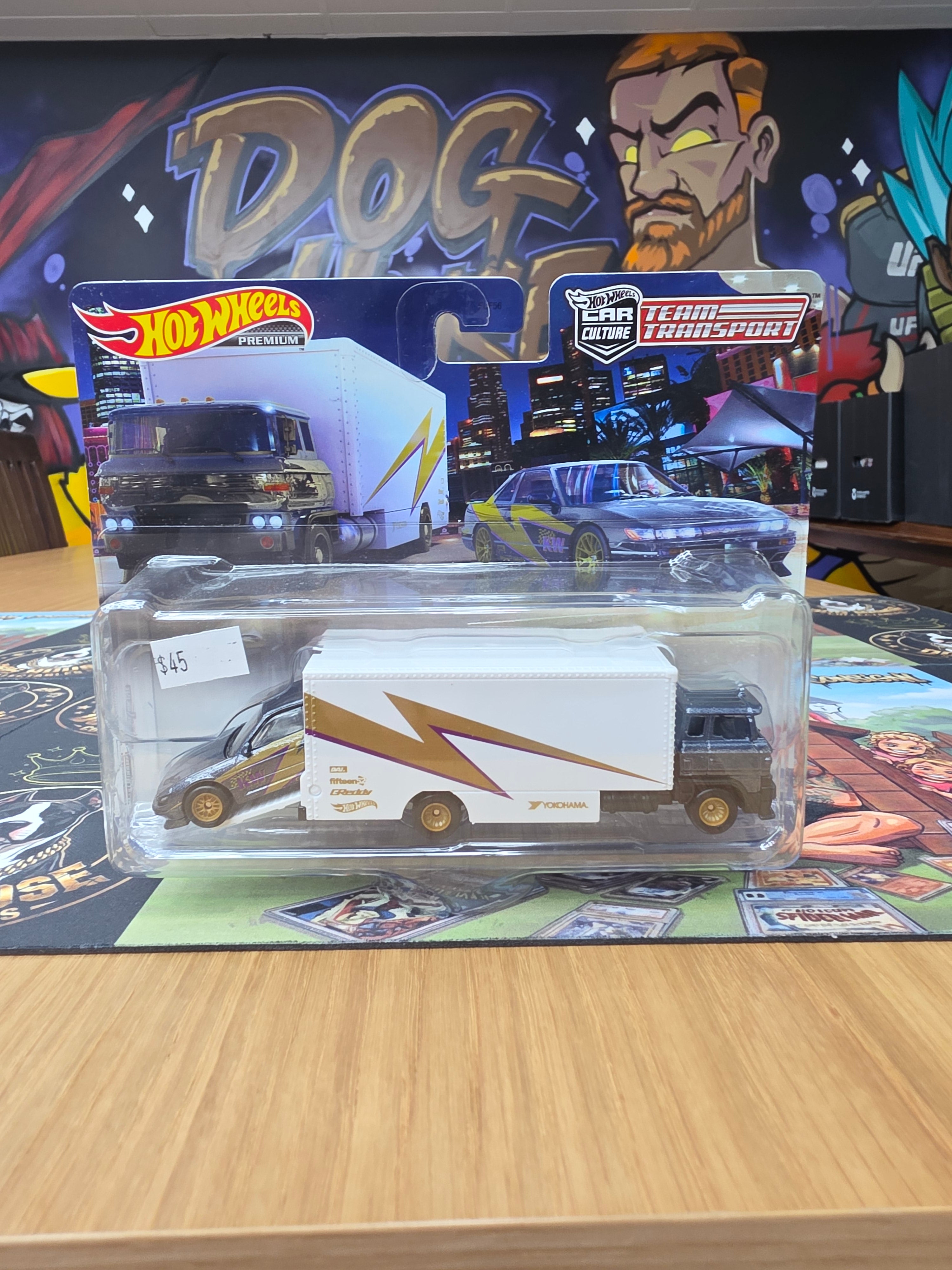 Hot Wheels Team Transport Nissan Silvia S13 & Hauler